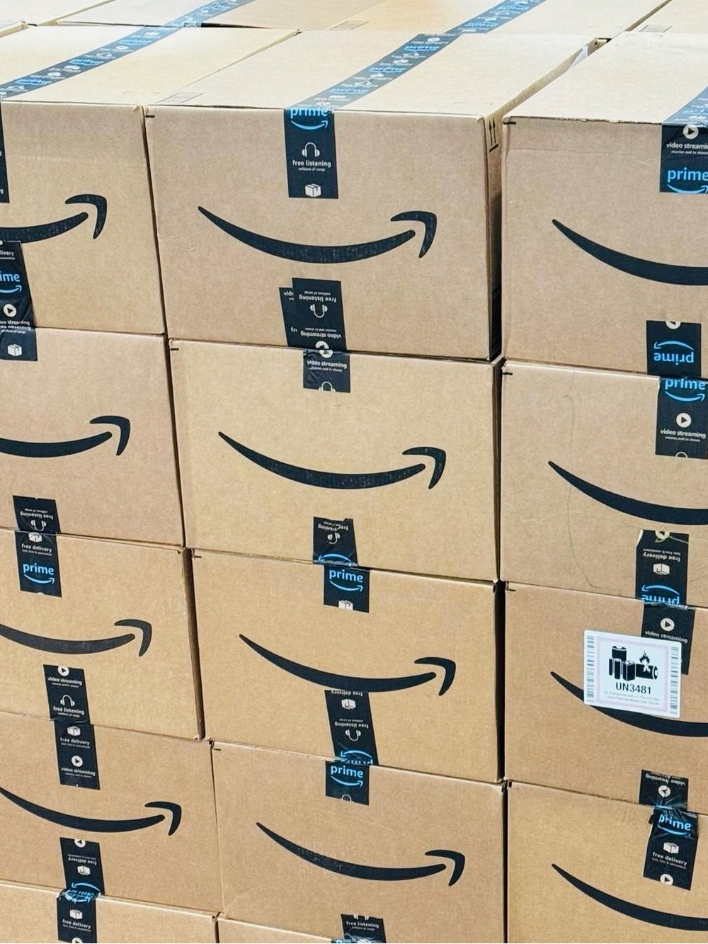 Amazon Mystery Boxes Bundle 20-30 Overstock Brand New Items $300+ MSRP Wholesale